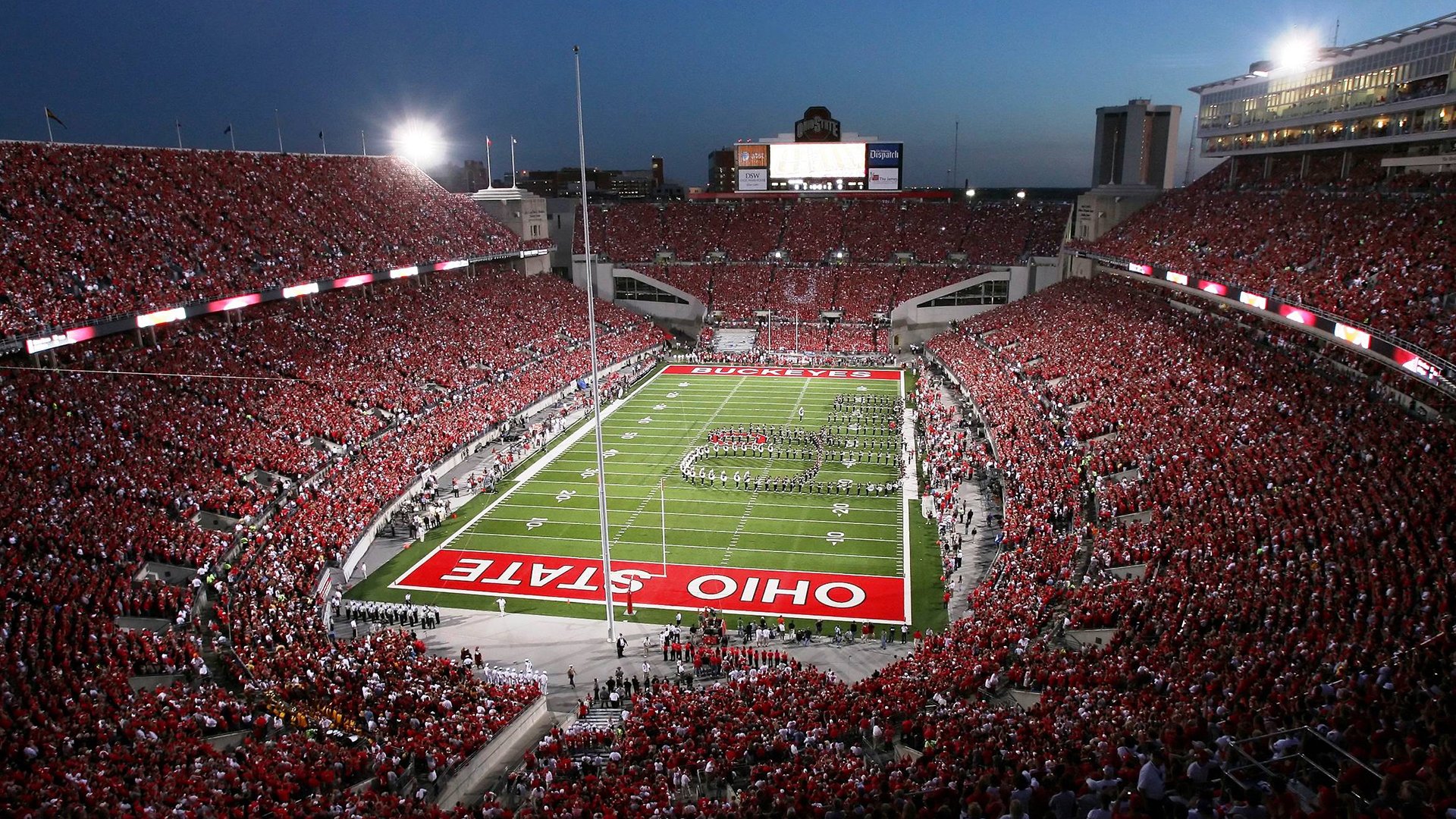 《CS_GO》赛事对硬件产业的促进：高端显卡与外设的需求，csgo比赛用的什么显示器