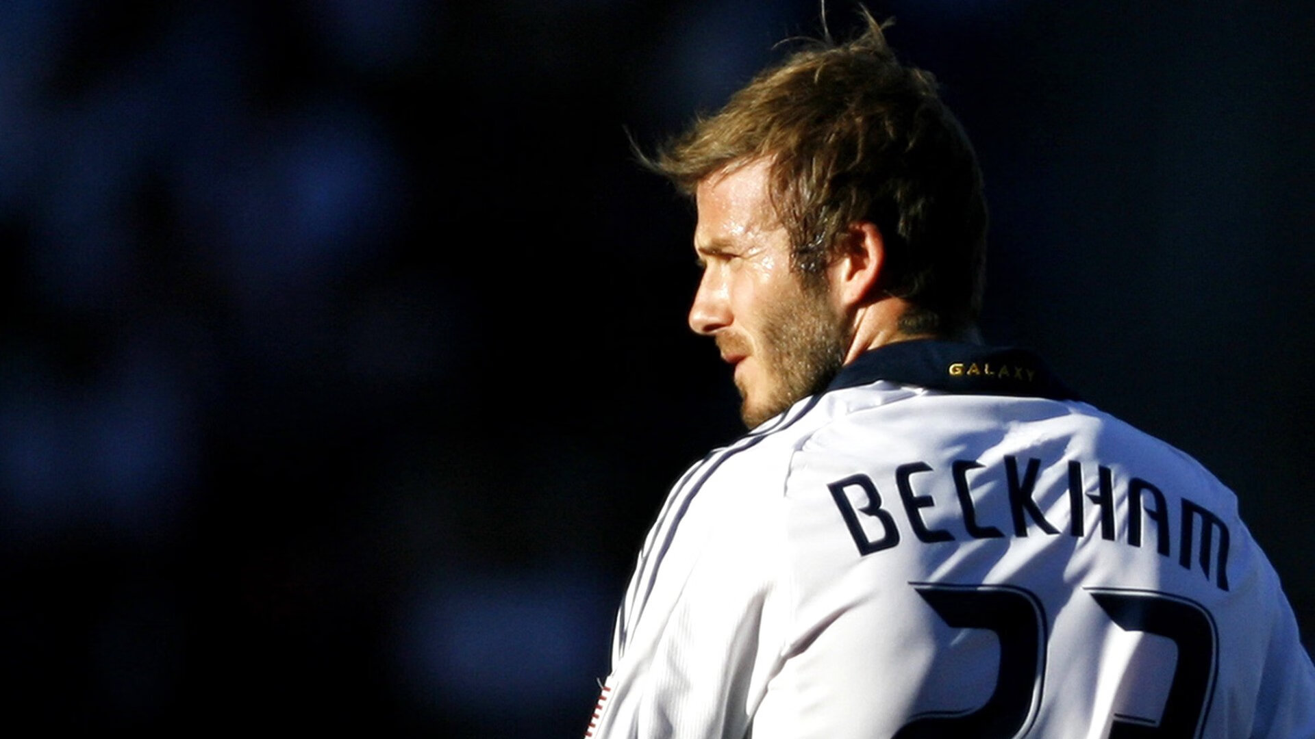 【精妙布局】顶尖运动员摆出极难破解的球路，运球突破脚步